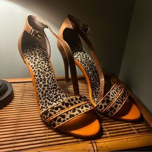 Jessica Simpson Leopard/Orange Heels